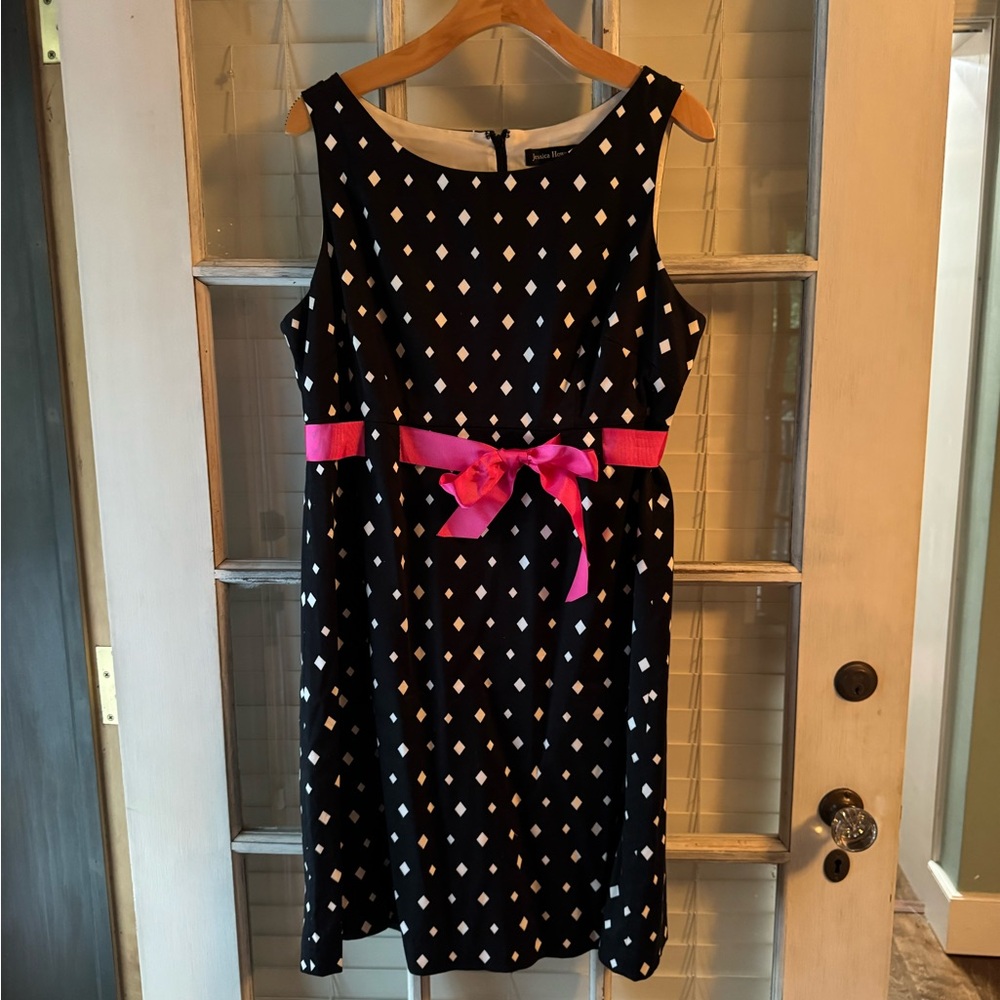 Elegant Black and Pink Bow Dress